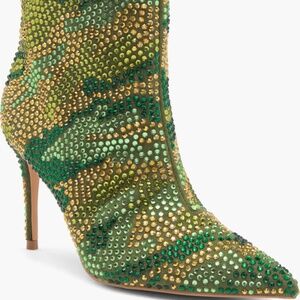 NWOT Kurt Geiger Belgravia Crystal Boot by  Size 8